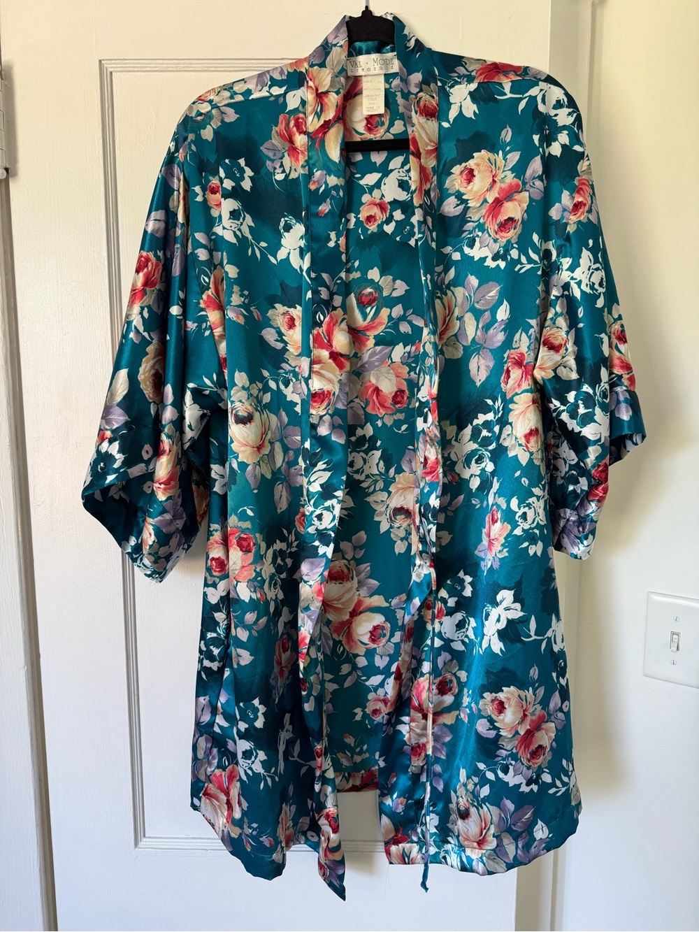 Val Mode Lingerie Short Summer Robe - Picture 2 of 8